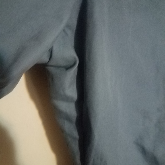 Workout capris - Picture 3 of 6